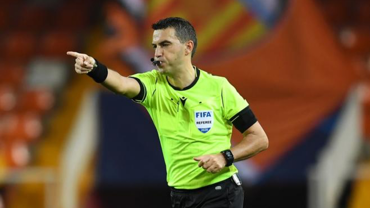 Manchester United-Medipol Başakşehir maçına Ovidiu Hategan verildi