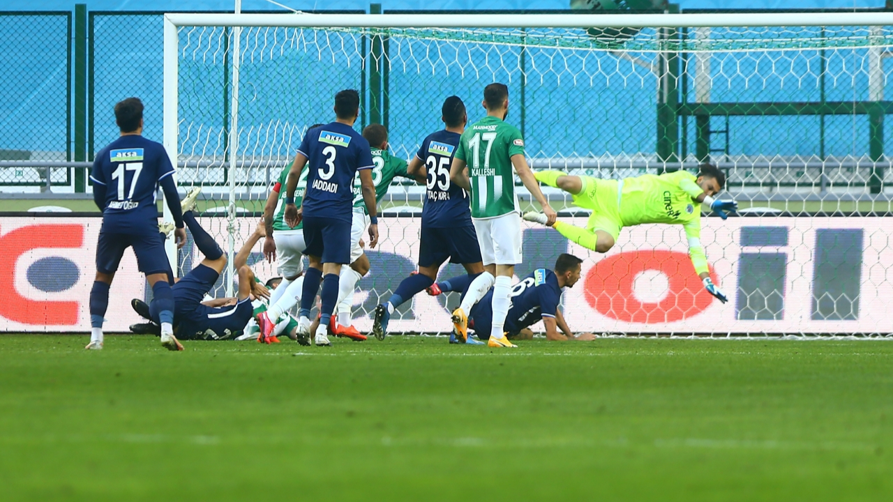 Konyaspor evinde Kasımpaşa'yı 89'da Musa Çağıran'la devirdi