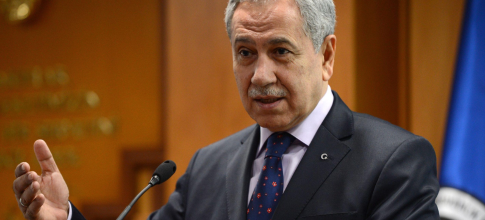 Helalleşme ve FETÖ... Bülent Arınç yine günün en tartışılan ismi!