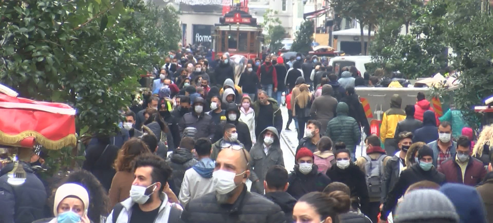 Korona korkusu İstiklal'e uğramıyor