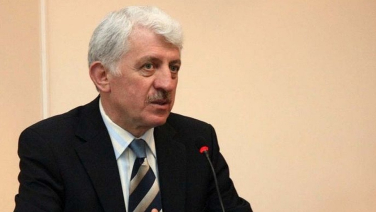 Sakarya Büyükşehir Belediyesi Eski Başkanı Aziz Duran koronavirüse yenildi
