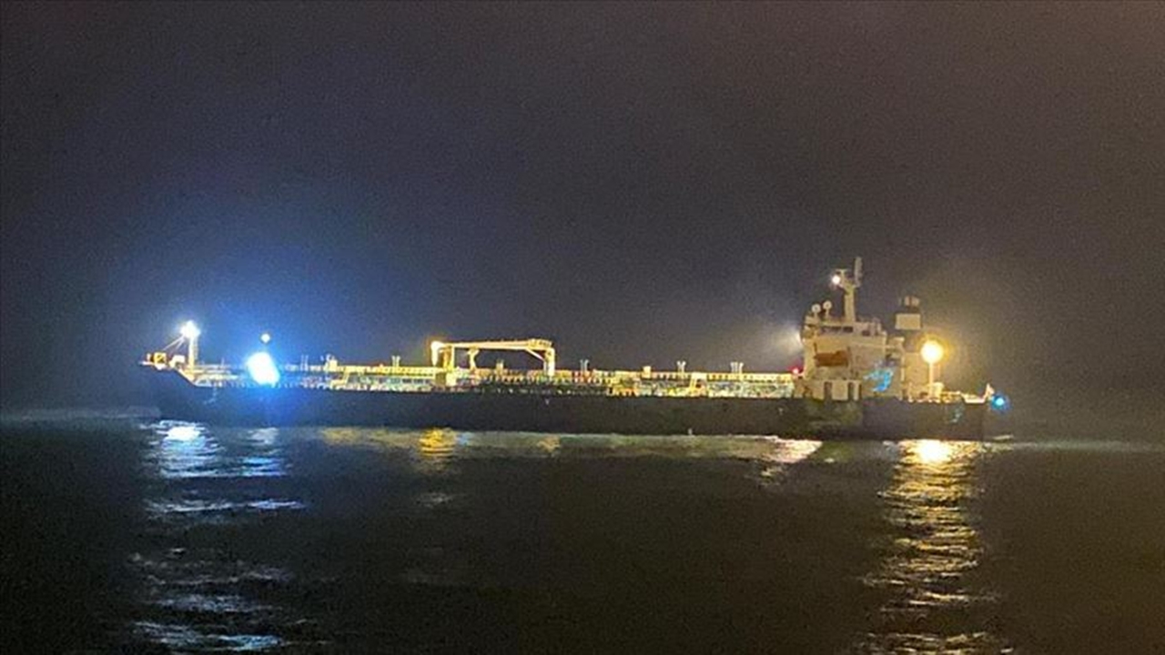 Suudi yakıt tankerinde patlama