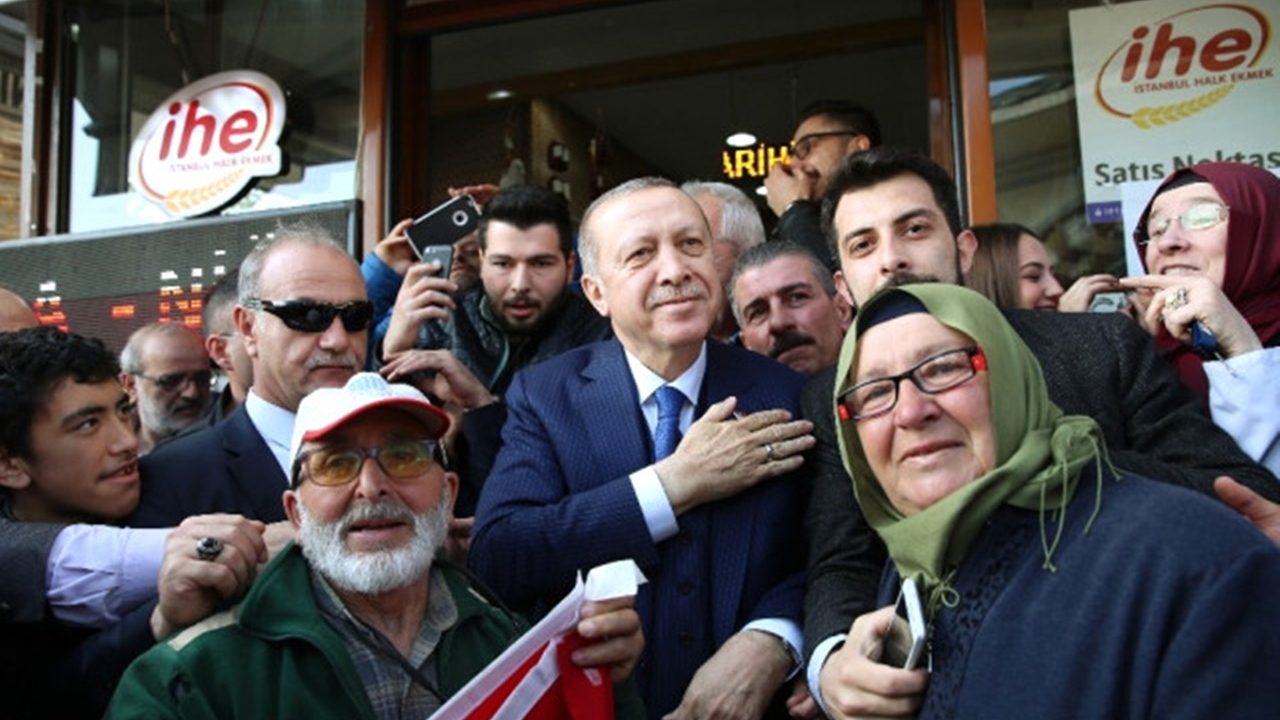 Erdoğan açık ara en güvenilir lider