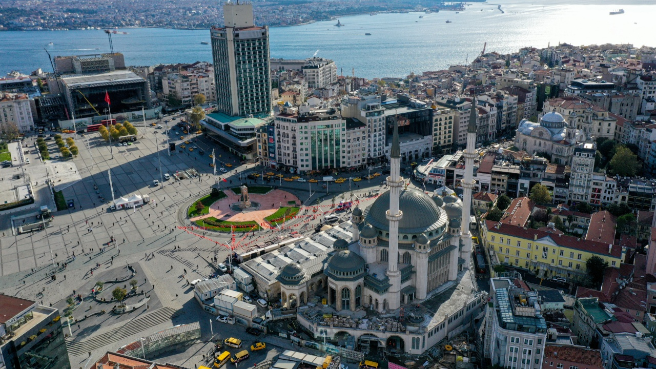 Taksim'e yapılan cami o tarihte açılacak
