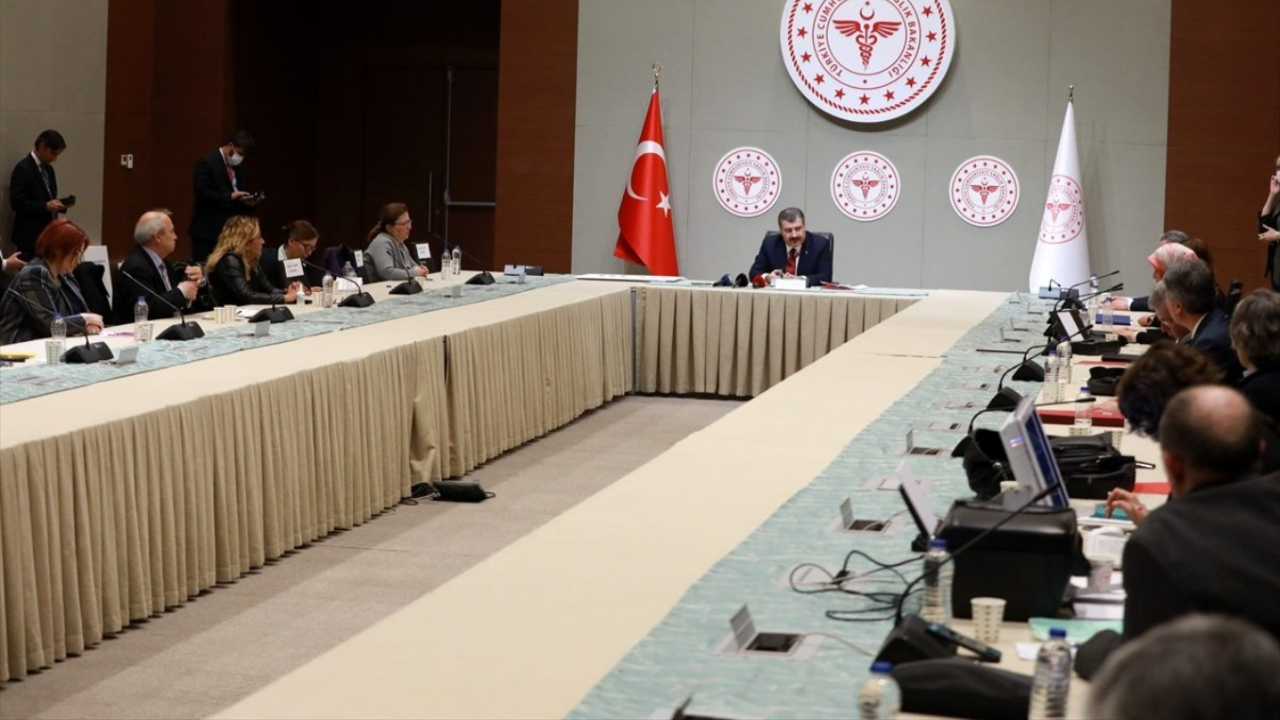 Bilim Kurulu bugün toplanıyor!
