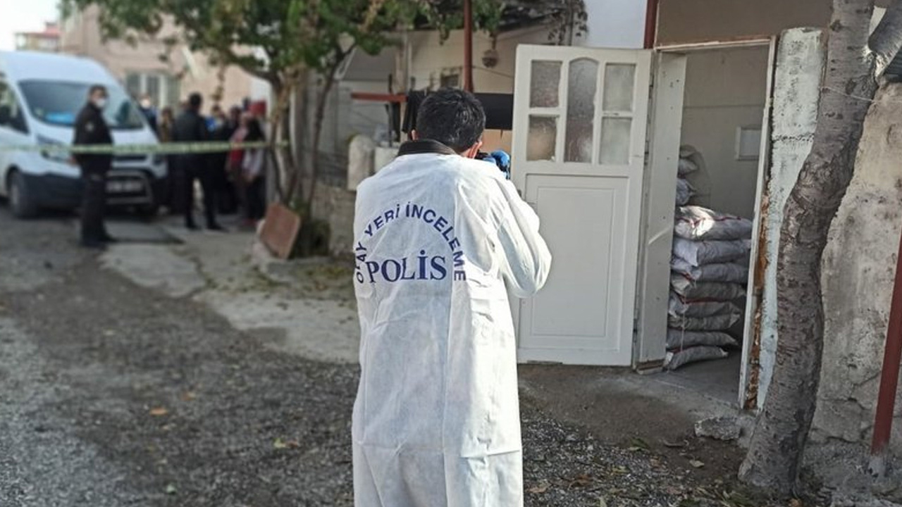 Tartıştığı annesini bıçaklayıp öldürdü!