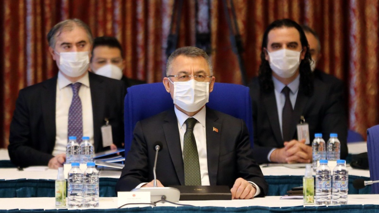 Kabine üyeleri aylıklarının yüzde 60'ını bağışladı