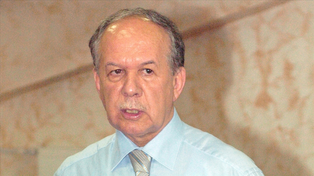 Prof. Dr. Bilal Eryılmaz hayatını kaybetti