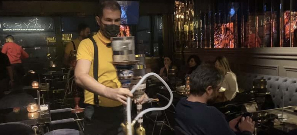 Şişli'de otel terasındaki kafeye baskın!