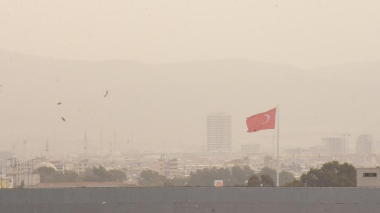Çöl tozları vakaları artıracak! O bölgelerde yaşayanlar dikkat....