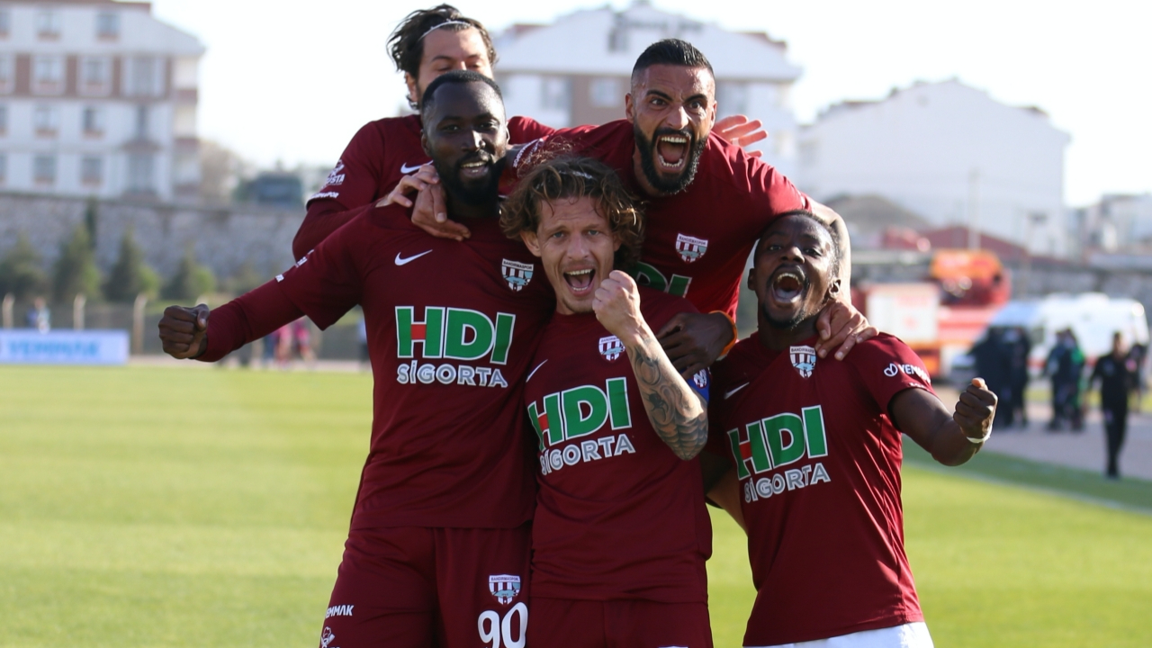 Balıkesir derbisinde gülen taraf Royal Hastanesi Bandırmaspor
