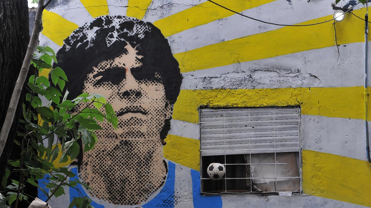 Maradona'nın doktorunun ofisinde arama!