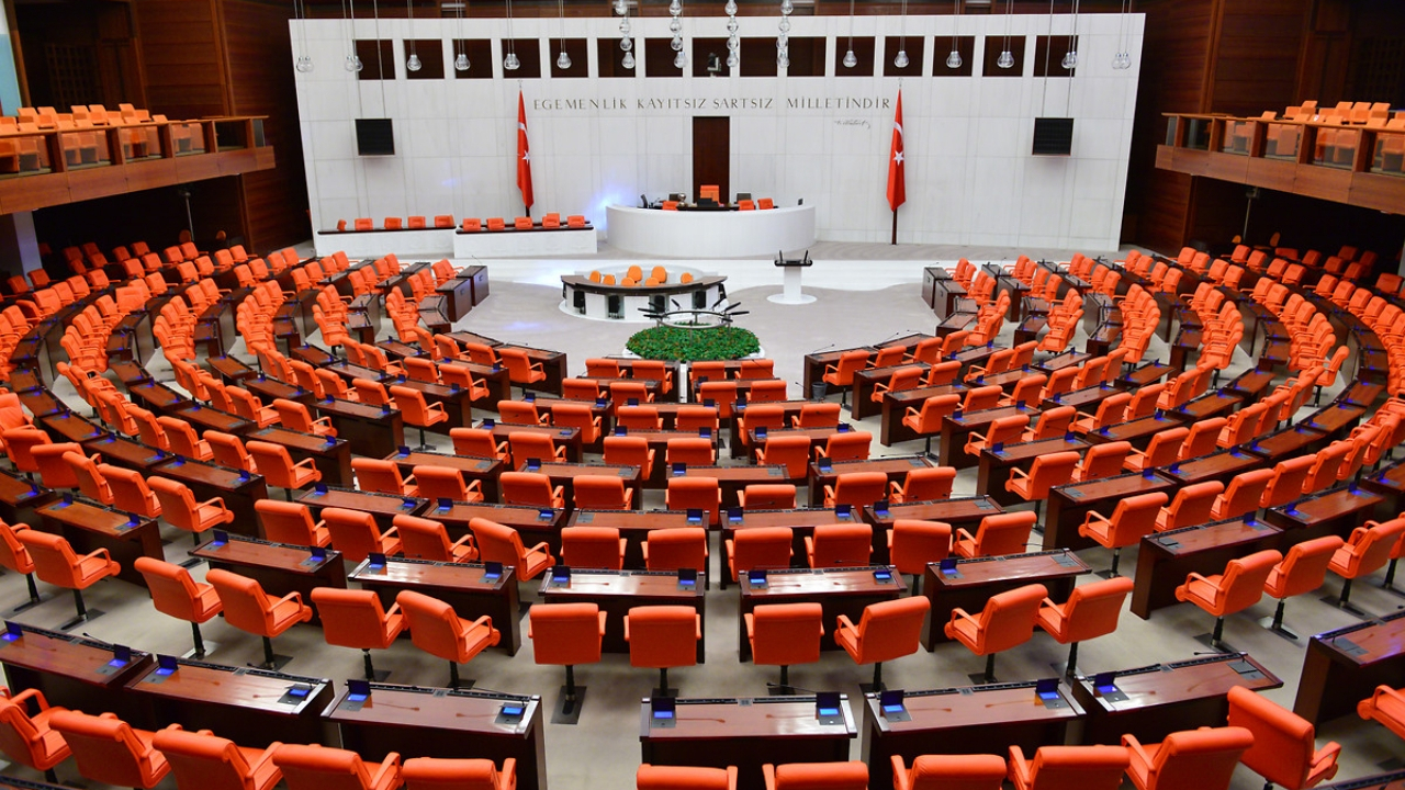 TBMM'den yeni koronavirüs kararı