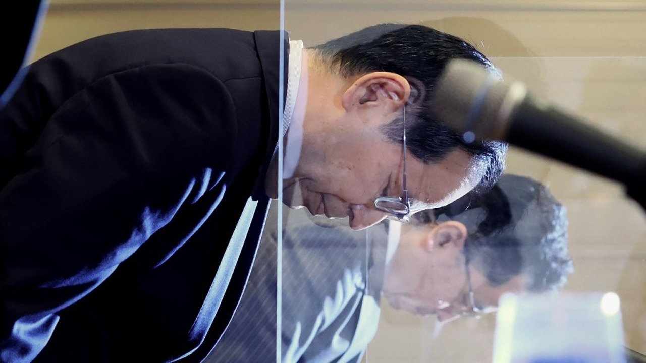 Tokyo Borsası CEO'su görevi bırakıyor