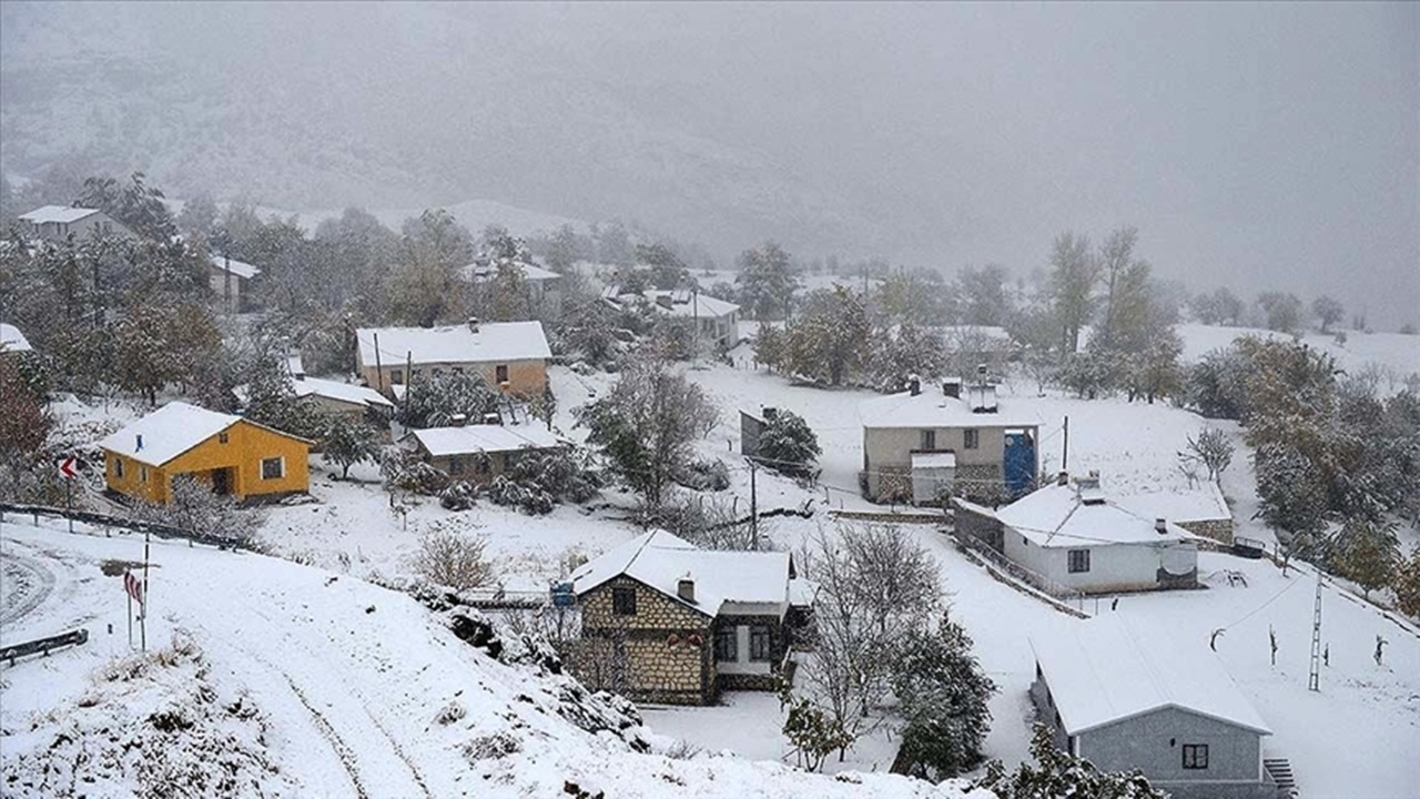 Bu bölgeler dikkat! Sağanak, kar ve don var