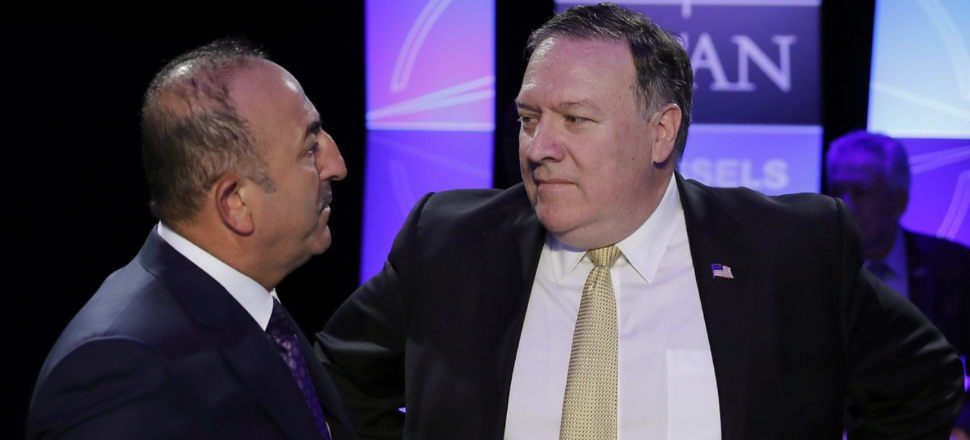 Pompeo'ya ağzının payını Çavuşoğlu verdi
