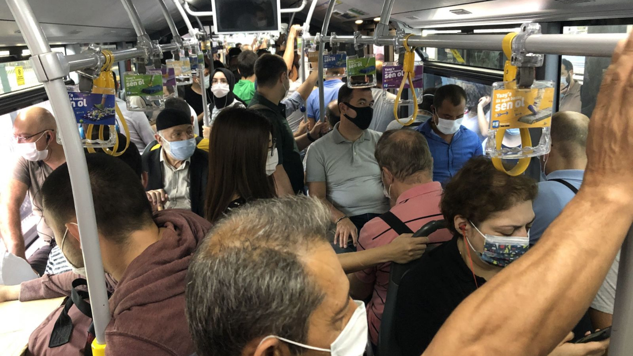 İstanbul'da korona İBB otobüslerinden yayılıyor