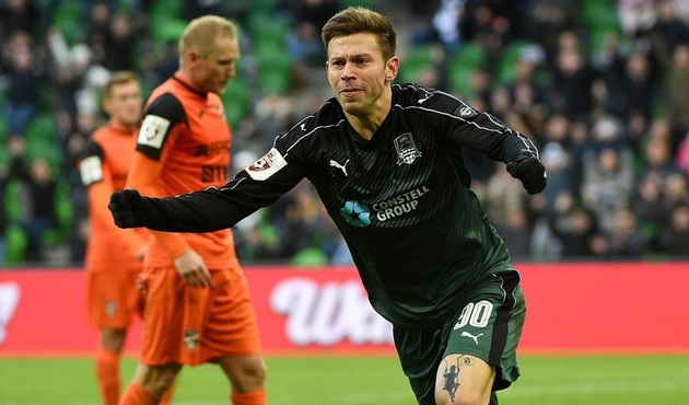 Fenerbahçe Smolov transferinde çok yol katetti