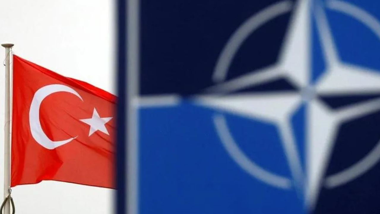 NATO'daki kritik toplantılara 'Yunan' engeli