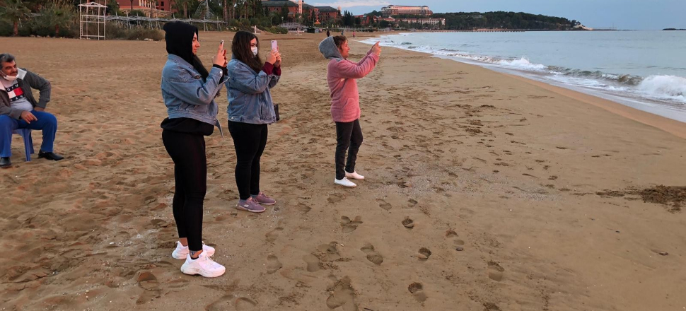 Antalya'da vatandaşları hayran bırakan manzara
