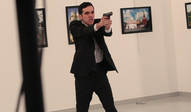Büyükelçi Karlov suikastında flaş gelişme