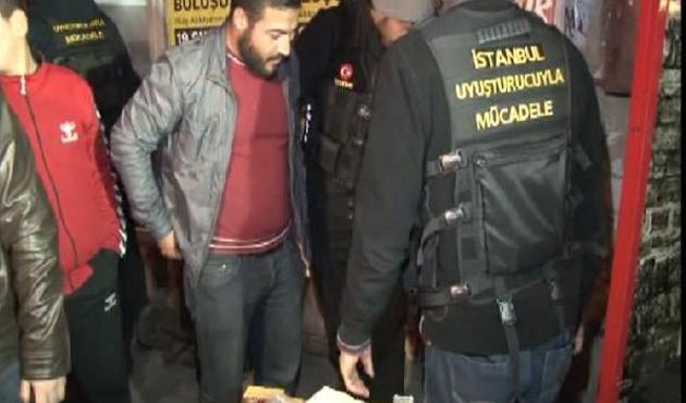Sancaktepe'de 400 polisle uyuşturucu ve asayiş denetimi yapıldı VİDEO
