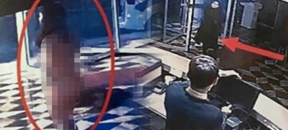 Aldatıldığını düşündü... Otel lobisinde çırılçıplak soyundu!