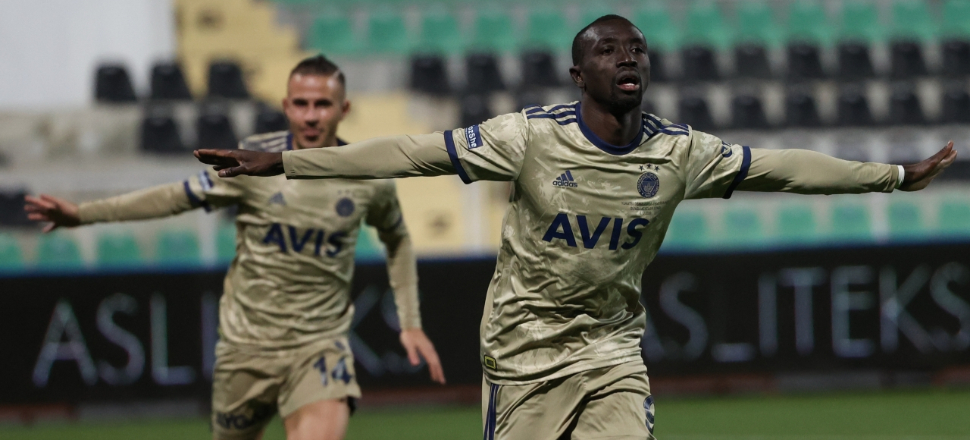 Fenerbahçe'den bir deplasman galibiyeti de Denizli'de