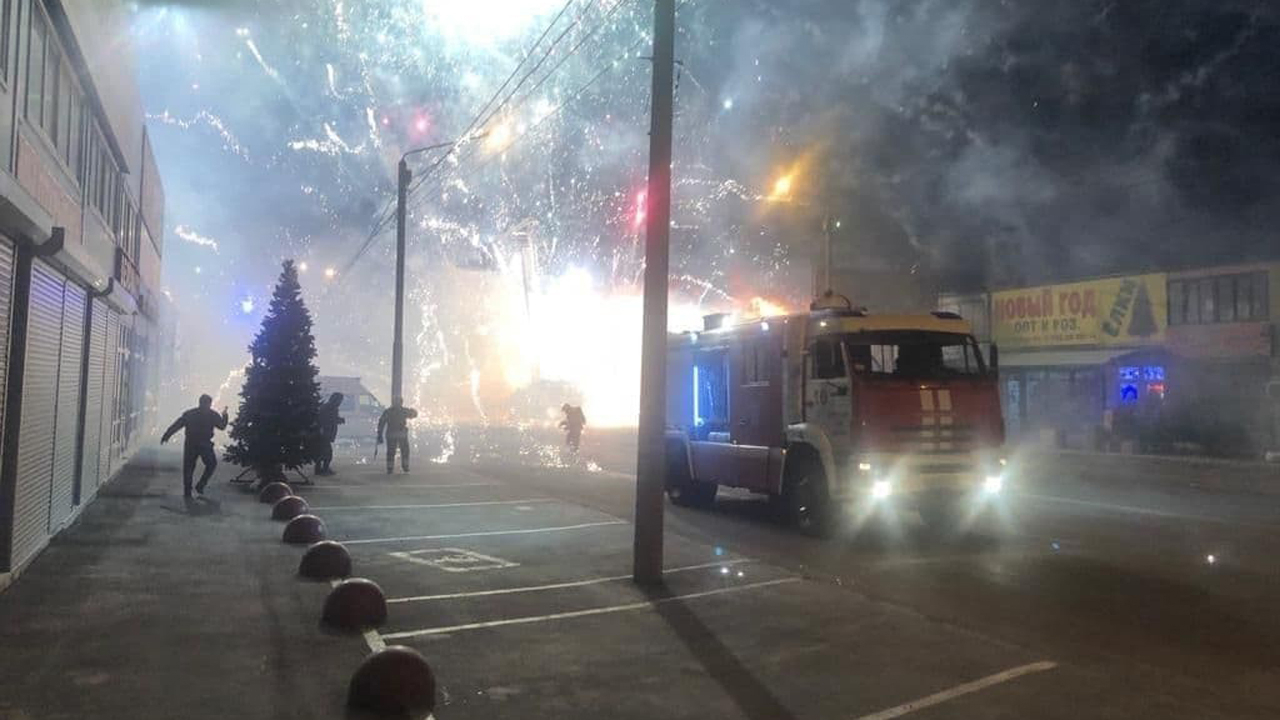Rusya’da havai fişek fabrikasında patlama