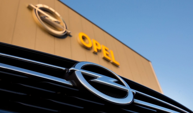 Peugeot ve Citroen'in üreticisi, Opel'i 2,3 milyar dolara satın aldı