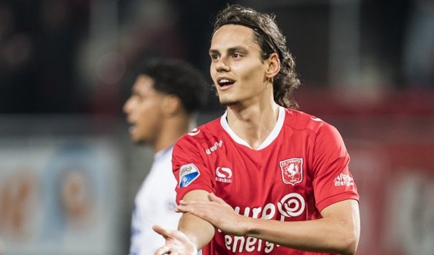 Enes Ünal'dan muhteşem gol! - video