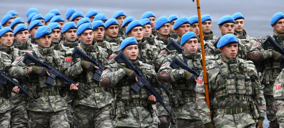Bakü sokakları Mehmetçik'in sesiyle inledi!