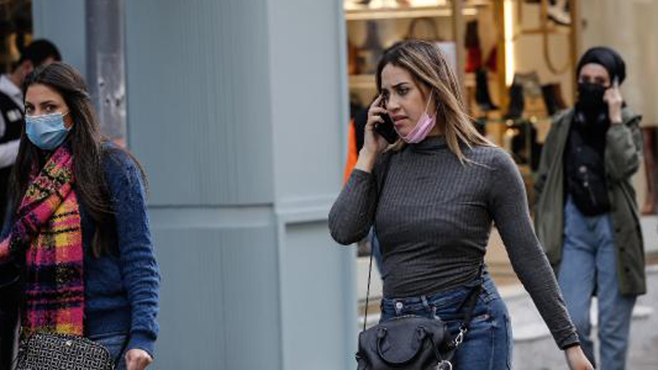 İstiklal Caddesi'nde maskesiz dolaşan turiste ceza!