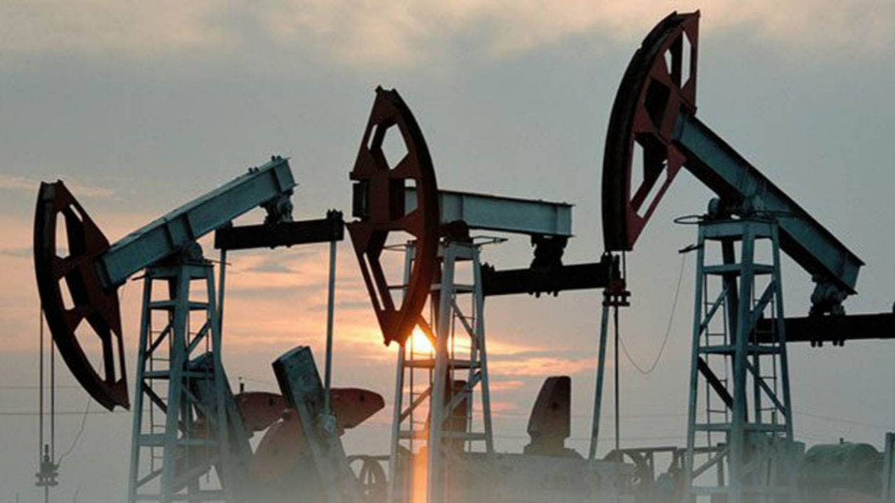 Petrol fiyatı aylar sonra 50 doların üzerinde