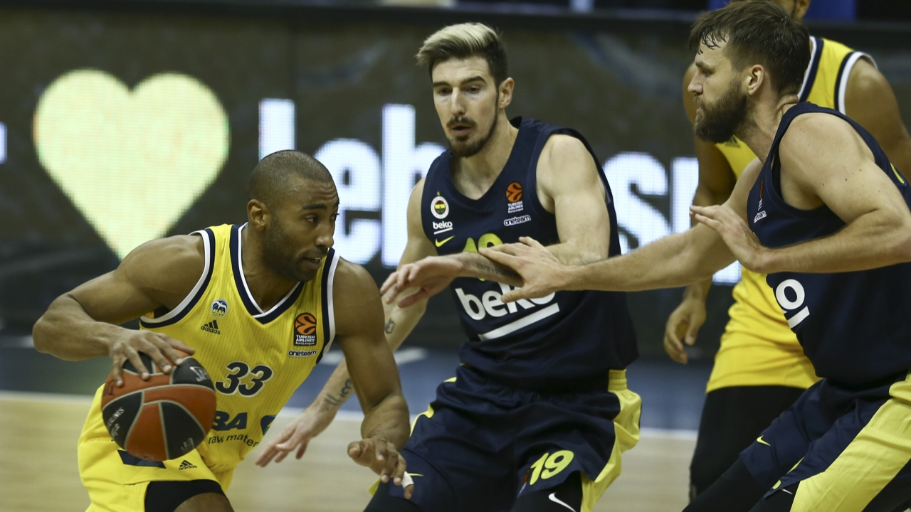 Fenerbahçe Beko, Alba Berlin deplasmanında dağıldı