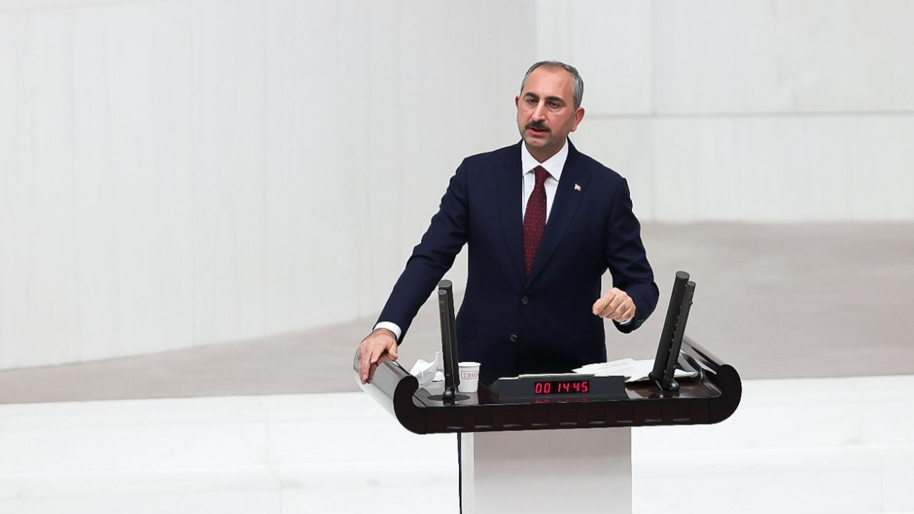 Bakan Gül'den CHP'lilere Berberoğlu tepkisi