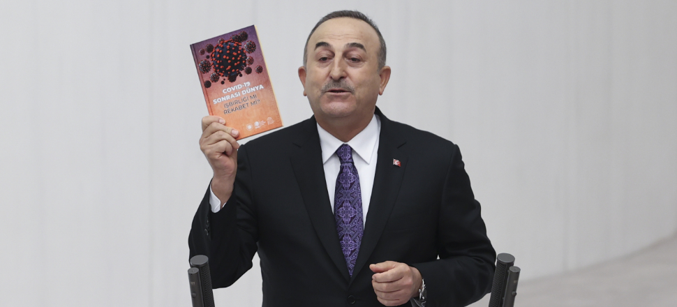 "Kimse Türkiye'nin kolunu bükmeye çalışamaz"