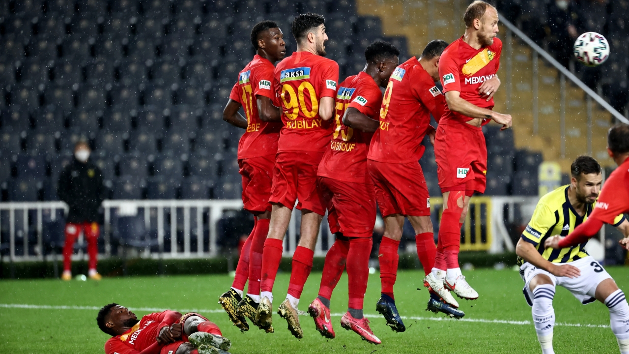 Semih Kaya'dan galibiyet sonrası Fenerbahçe paylaşımı