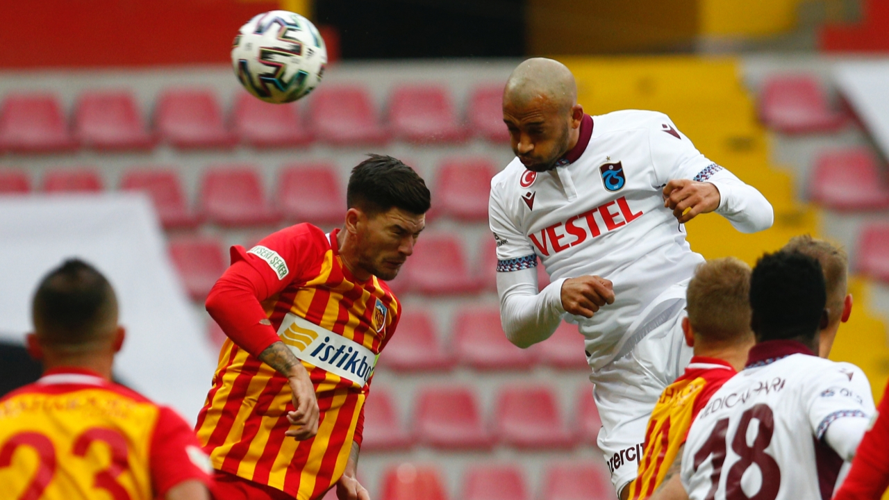 Kayserispor ile Trabzonspor Süper Lig'in 12. haftasında golsüz berabere kaldı