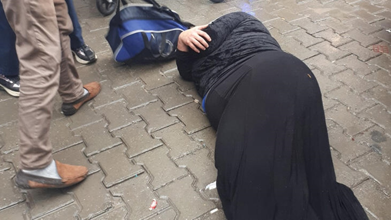 Hamile kadına sokak ortasında dehşet!