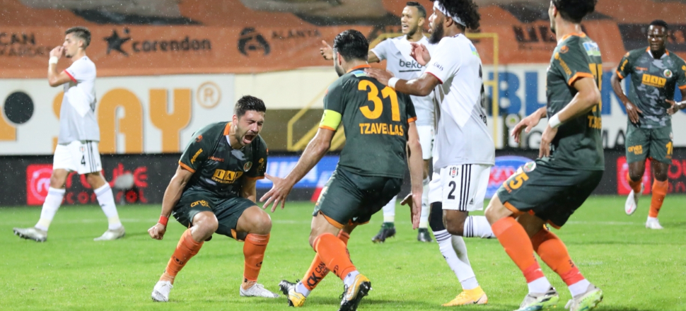 Lider Aytemiz Alanyaspor, Beşiktaş'a "dur" dedi