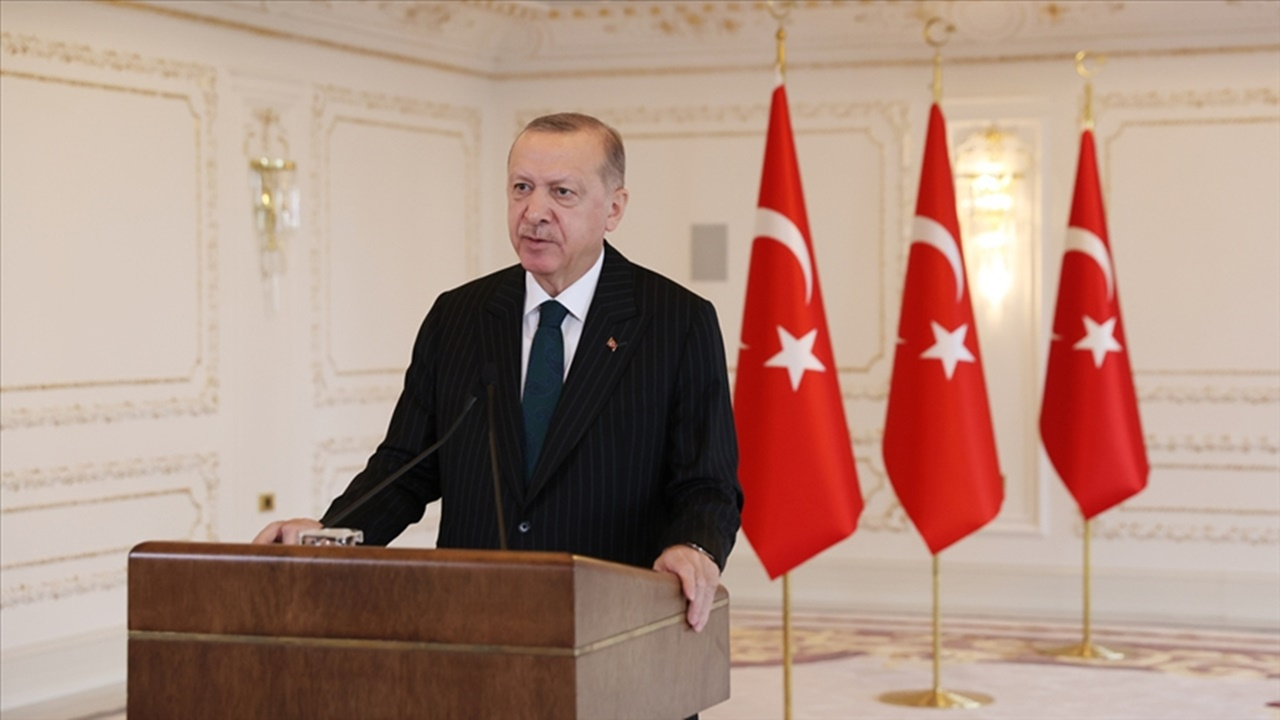 'İlişkiler ayak oyunlarına esir edilmemeli'