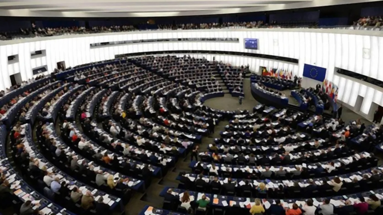 AB'den dijital platformlara düzenleme!