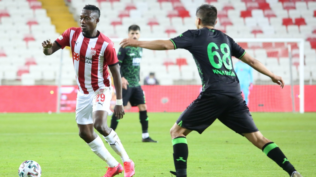 Sivasspor Giresunspor'u 90+2'de yıktı