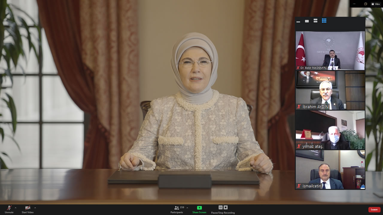 Emine Erdoğan'dan tıbbi bitki çağrısı