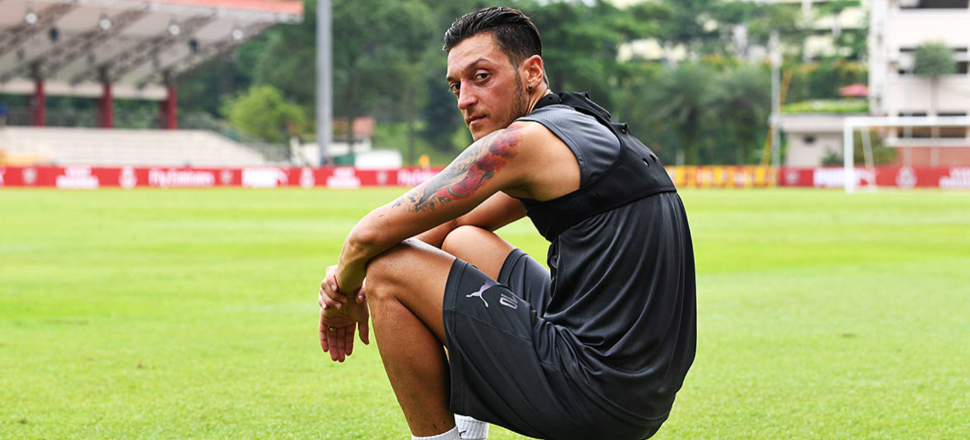 Mesut Özil'in menajerinden Fenerbahçe açıklaması