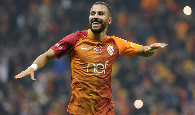Yasin Öztekin Galatasaray'la sorun yaşayan menajeri ile ayrıldı