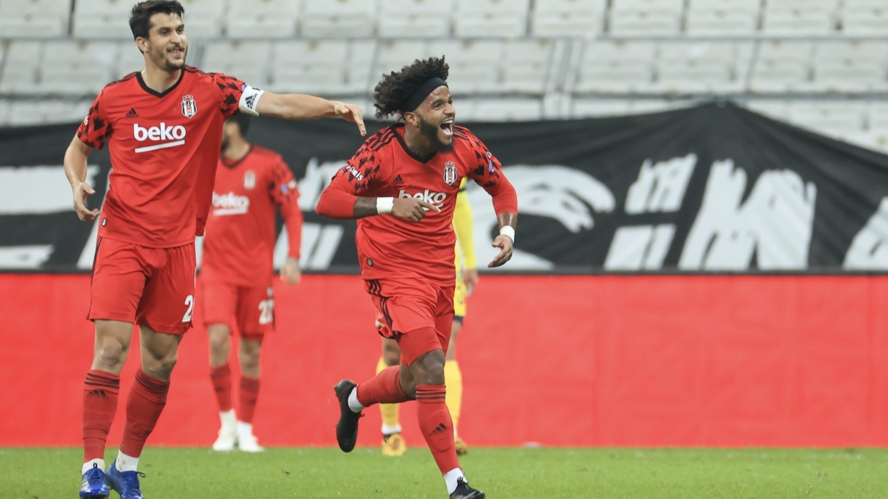 Beşiktaş Kupa'da Tarsus İdman Yurdu'nu rahat geçti