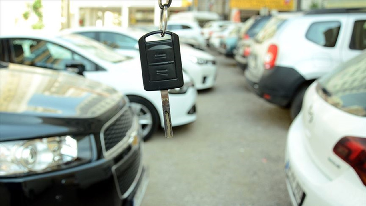 Araba alacaklar dikkat! Fiyatlarda yüzde 15 düşüş