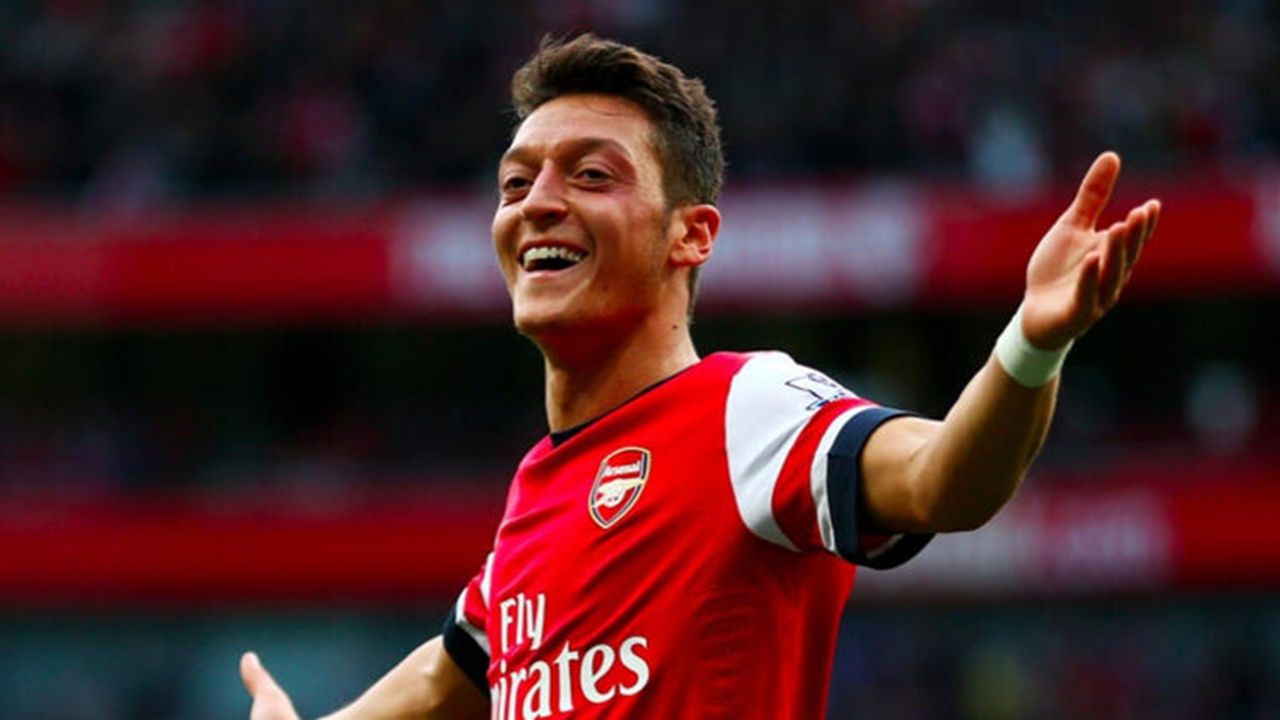 Mesut Özil'in menajerinden Fenerbahçe açıklaması